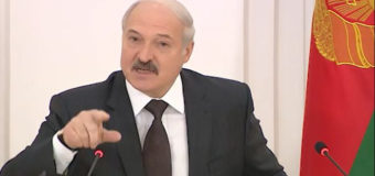 Лукашенко потребовал убрать из Беларуси российское ТВ