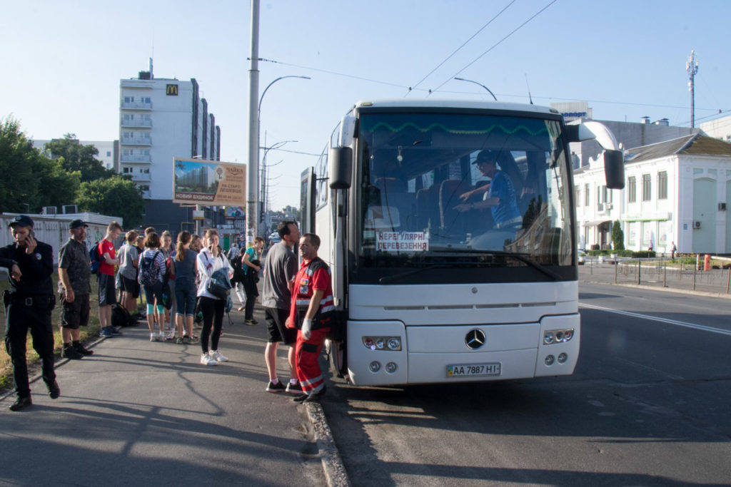 В Киеве водитель автобуса, перевозившего детей, умер за рулем