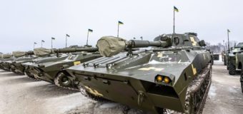 Украинским военным под Новый год передали много техники. Фото