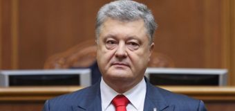 Порошенко: Решение суда о незаконности национализации ПриватБанка грозит Украине дефолтом