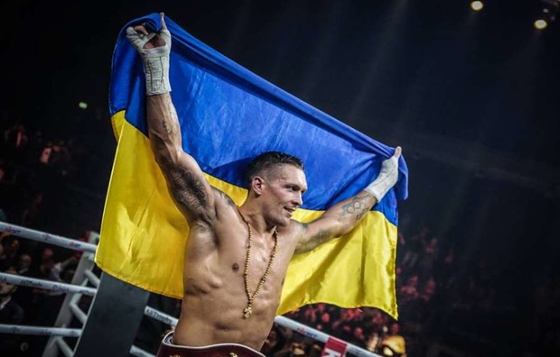 Олександр Усик через травму повернеться на ринг лише у серпні