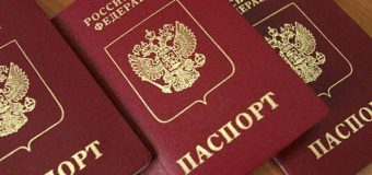 Чиновники задумалися про позбавлення громадянства жителів окупованого Донбасу за отримання паспортів РФ