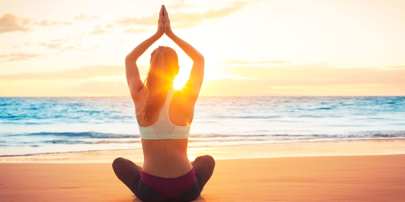 Йога помогает сбросить вес и улучшить настроение