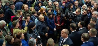 Владимир Зеленский разберется с долгами «Укроборонпрома»