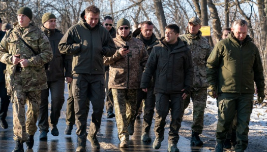 Владимир Зеленский в День ВСУ посетил военных на передовой Донбасса. Фото