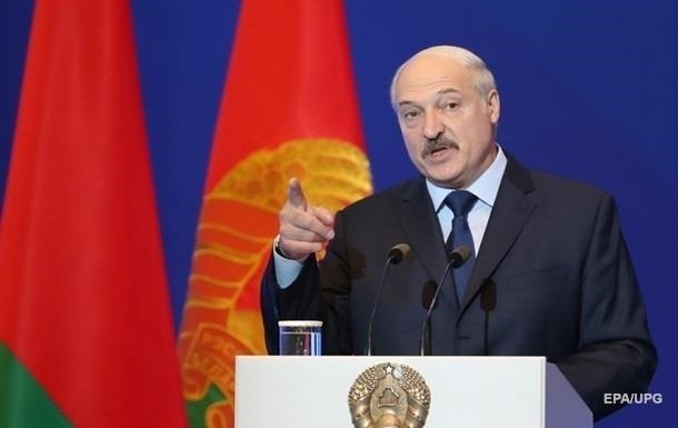 Лукашенко заявил, что Беларусь не будет частью «братской России»