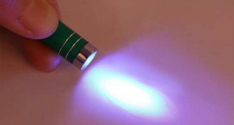 Особенности и применение ультрафиолетовых фонариков